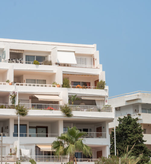 Beautiful 2 bedroom apartment with sea view in Siesta