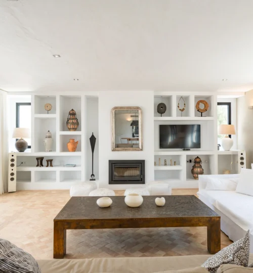 Moradia moderna para venda perto de Sant Josep, Ibiza – Com apartamento de hóspedes, piscina e vistas panorâmicas