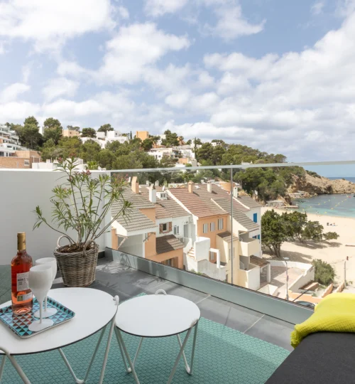 Frontline Apartment in Cala Vadella