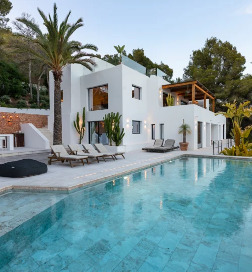 6 Bedroom Sea View Villa for Sale in Es Cubells, Ibiza