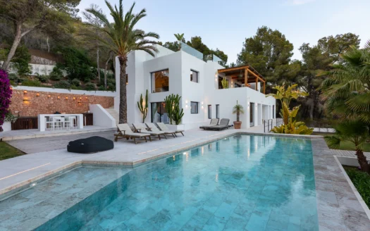 6 Bedroom Sea View Villa for Sale in Es Cubells, Ibiza