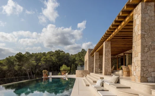 Design Villa te Koop Cala Mastella | Zeezicht & 85.500m² Privacy