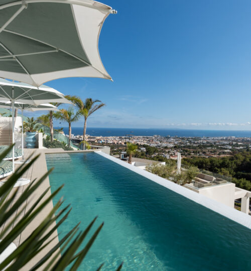 Luxury villa with sea view cas mut