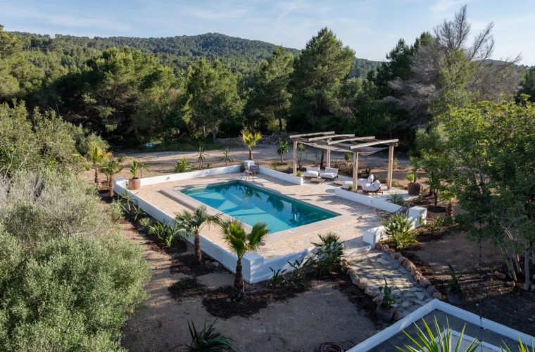 Finca in Santa Gertrudis, Ibiza — 5 Bedrooms