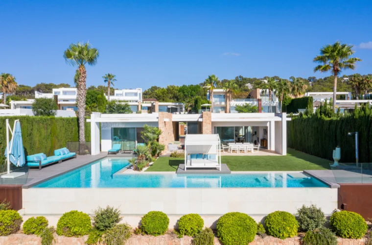 Property on Ibiza — HOMZ