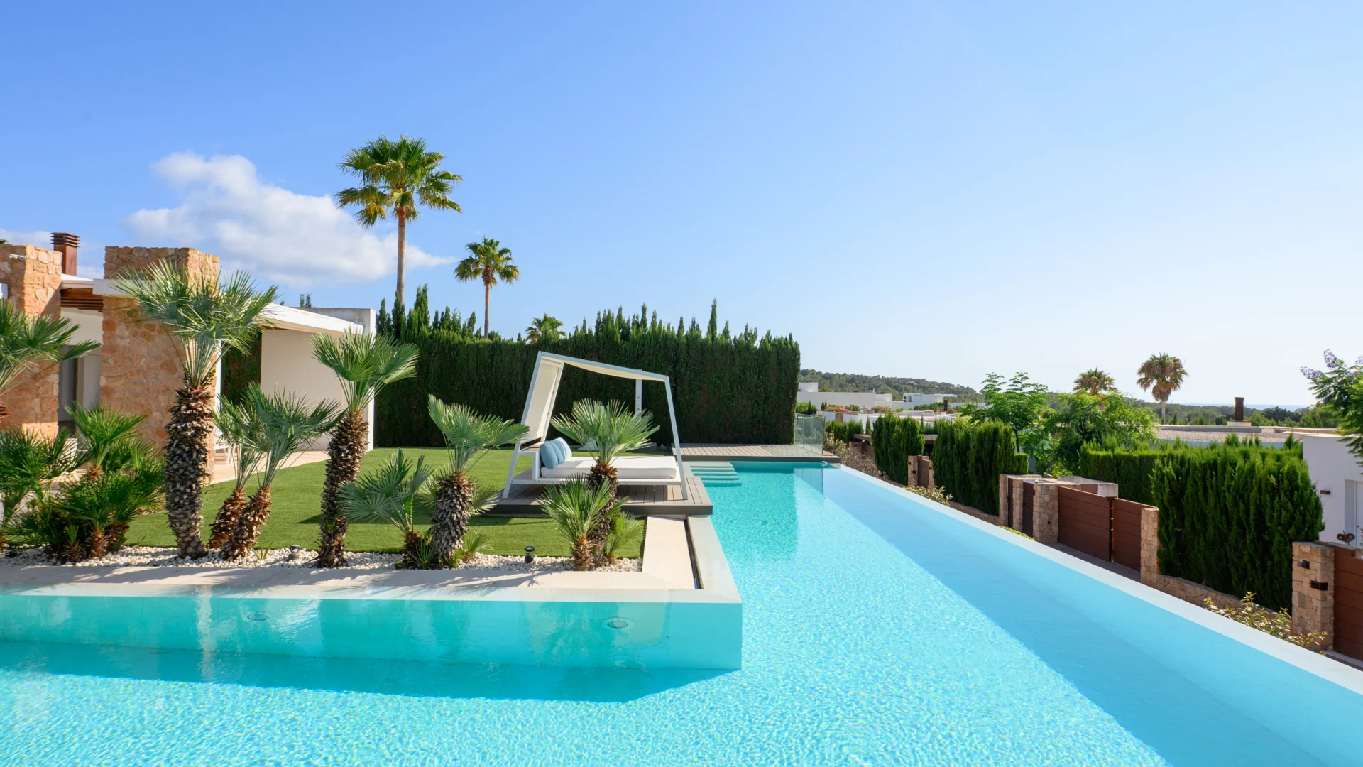 Ibiza home — HOMZ Agency