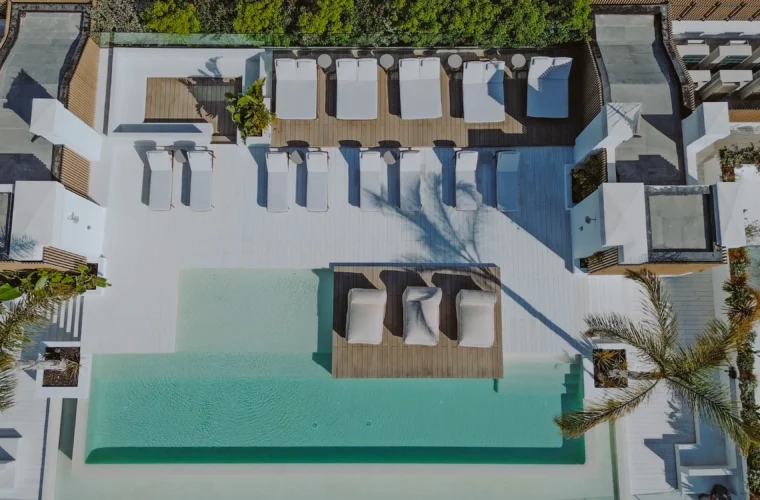 New build apartments with sea views in Santa Eulalia, Ibiza